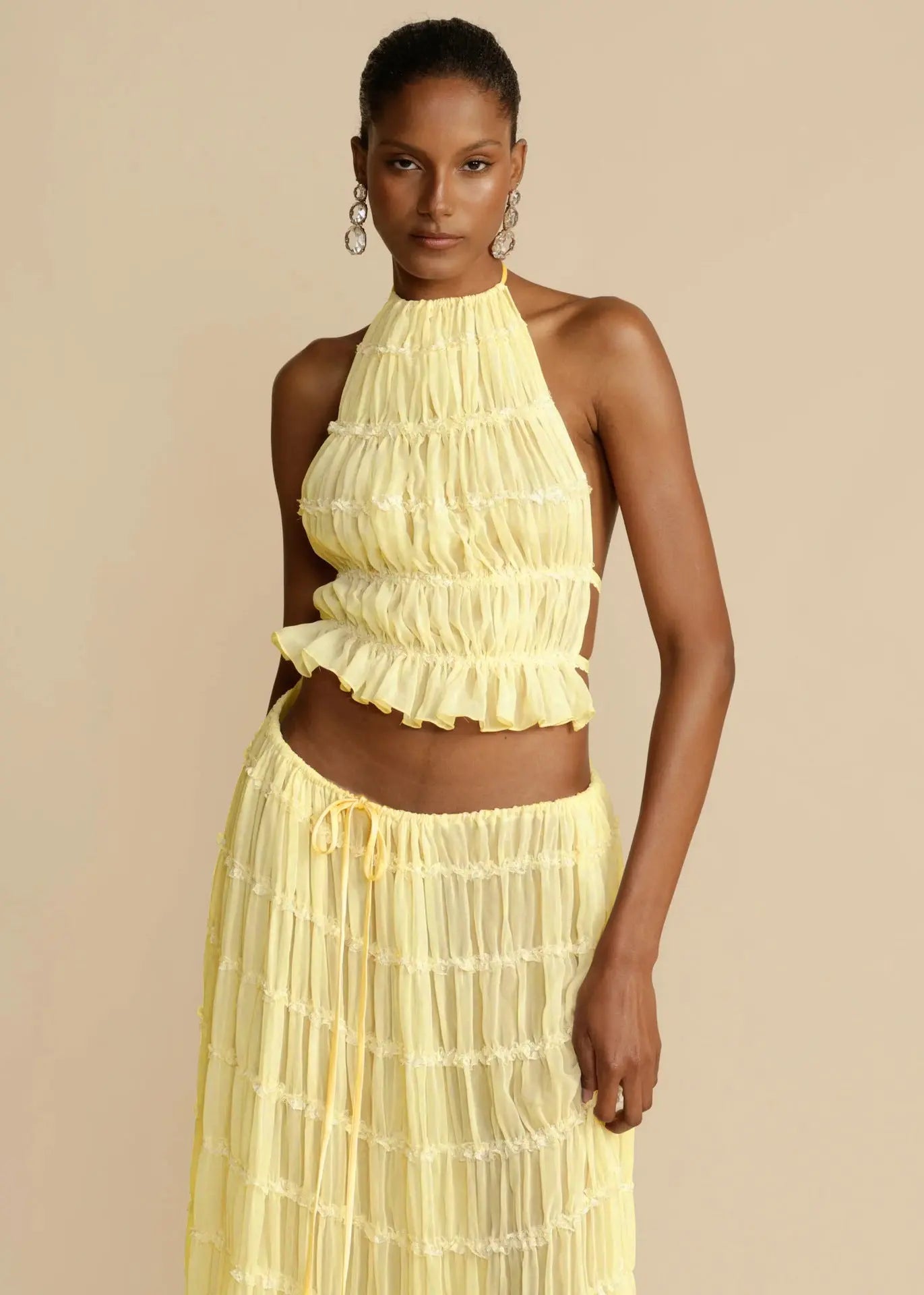 2pcs Women's Dress Suit Sexy Sleeveless Backless Cropped Halter Top And Pleated Long Skirt Beach Clothing DC-Beyond Borders Collective