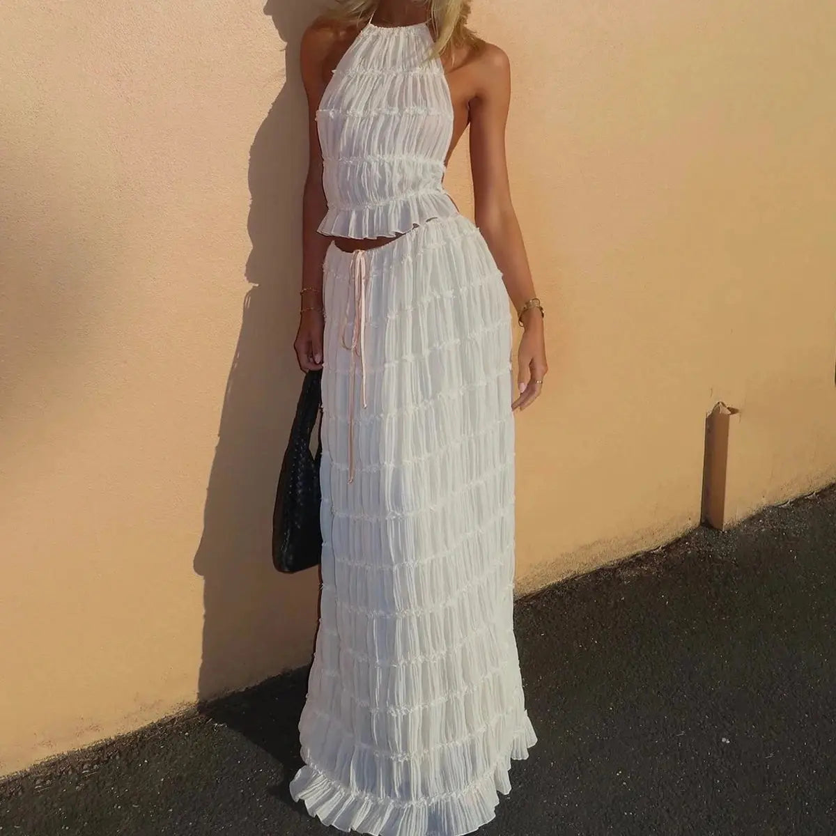 2pcs Women's Dress Suit Sexy Sleeveless Backless Cropped Halter Top And Pleated Long Skirt Beach Clothing DC-Beyond Borders Collective