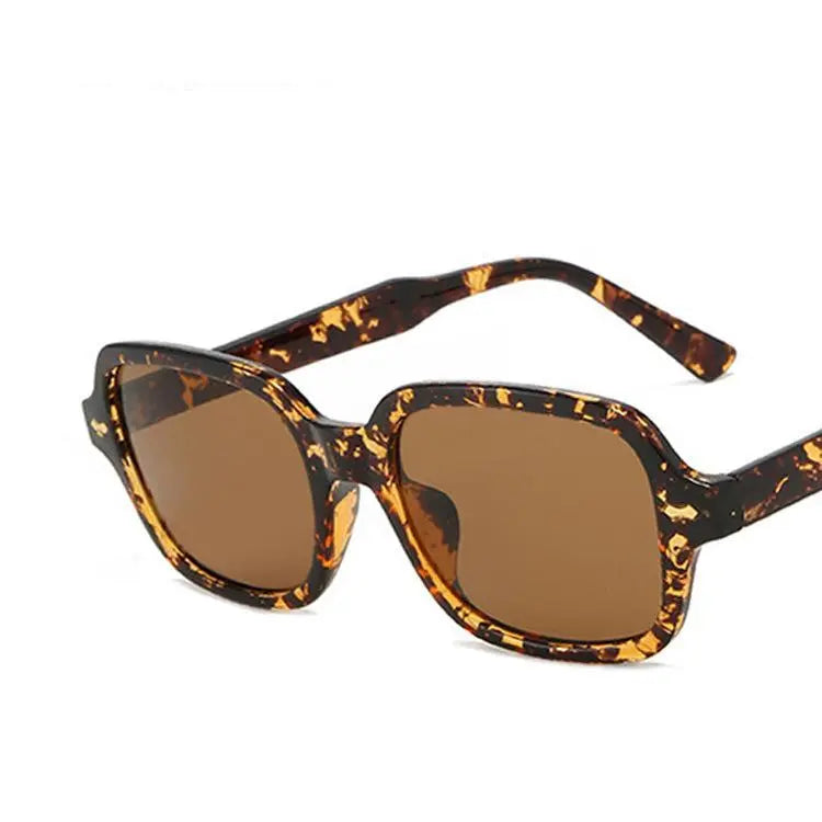 Wild Retro Trendy Sunglasses RightOn68