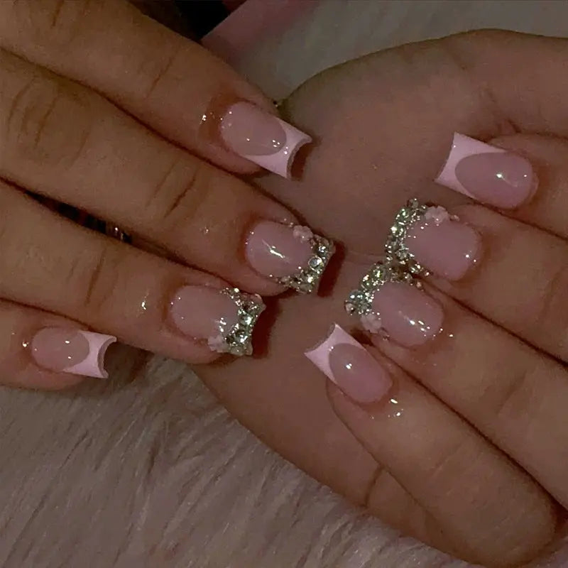 French Polka-Dot Rhinestone Nails 24-piece Set Dropshipman