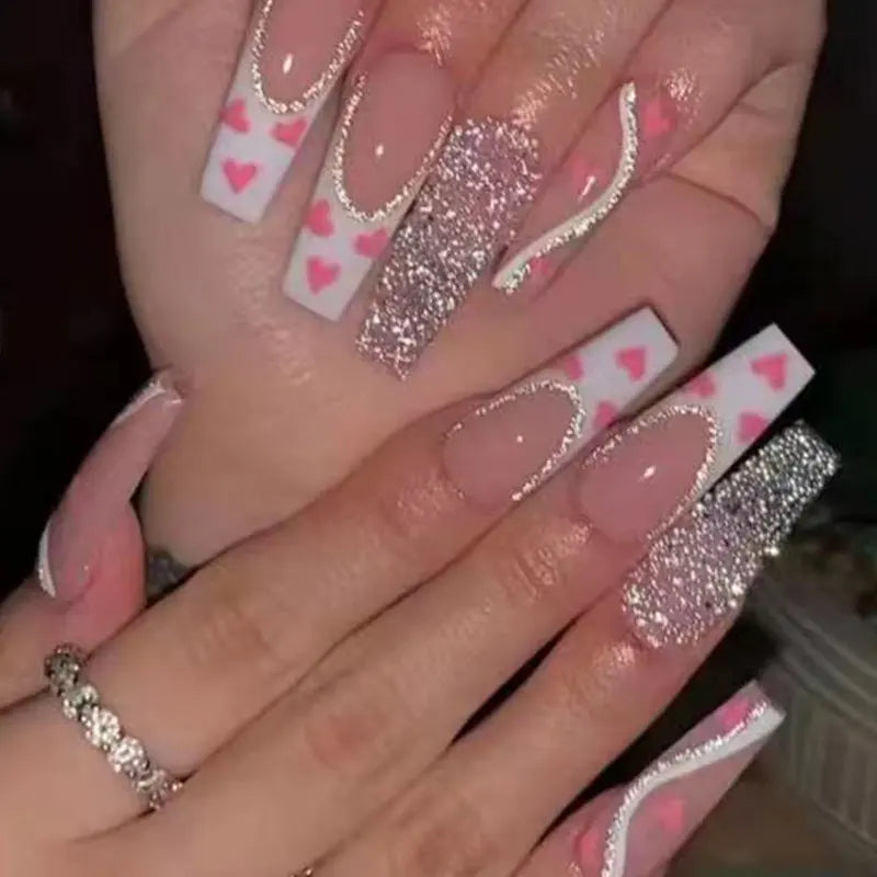 Wearable Love Design Press-on Nails RightOn68