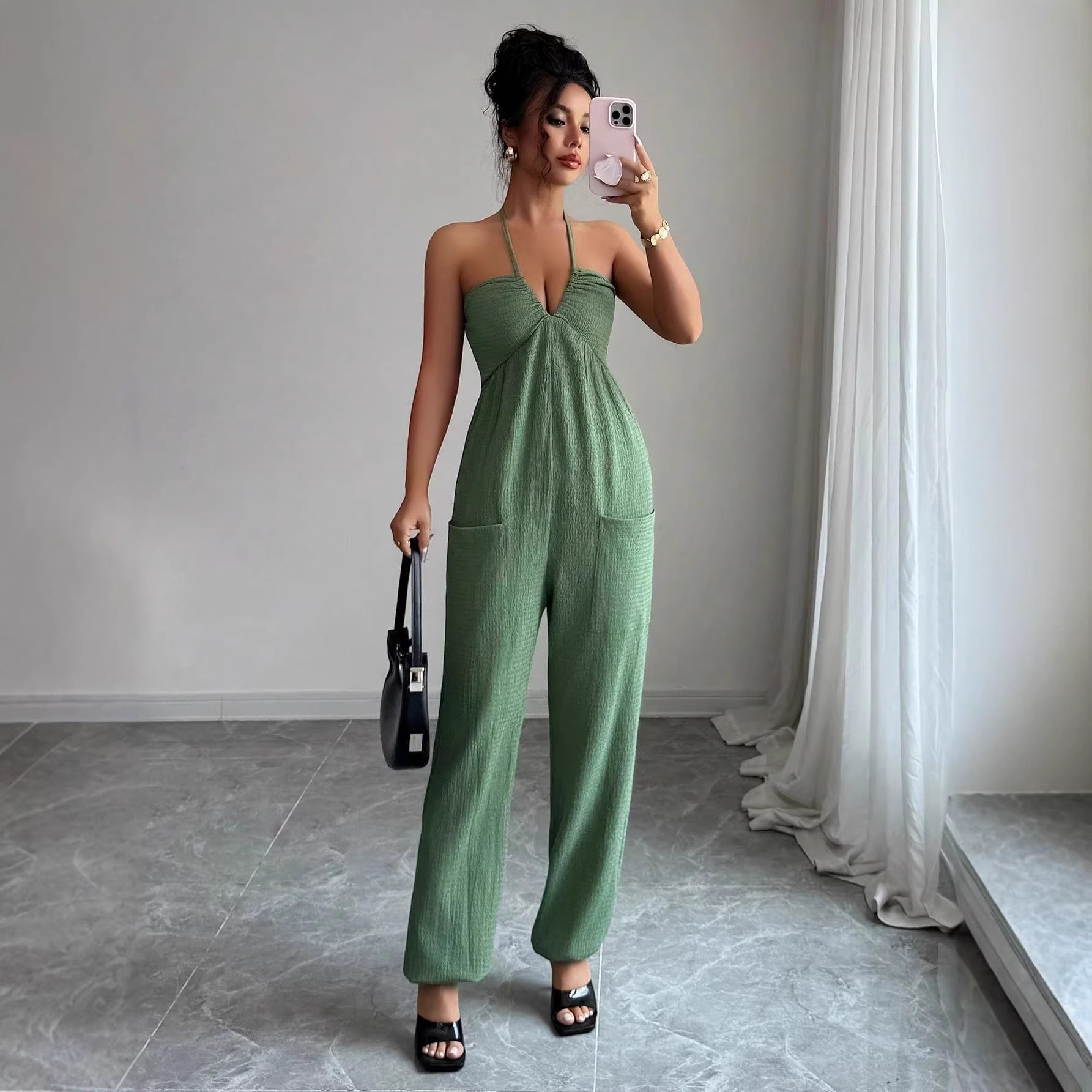 Deep-V Halter-neck Sleeveless Pleated Jumpsuit With Pockets And A Back Tie DC-Beyond Borders Collective